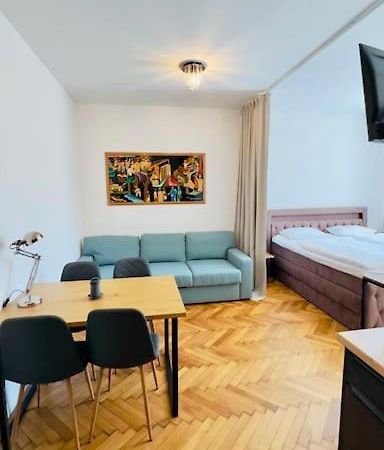 Apartman II Centrum Praha Esterno foto