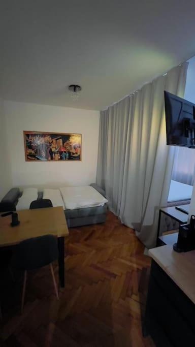 Apartman II Centrum Praha Esterno foto